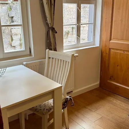 ガストハウス アム プレーンライン アパート *